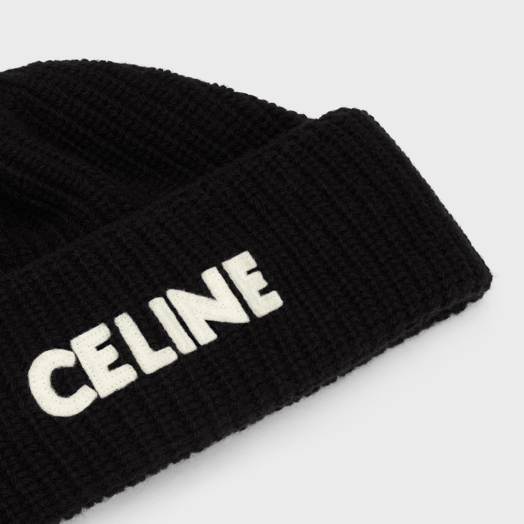 CELINE BEANIE IN RIBBED WOOL BLACK