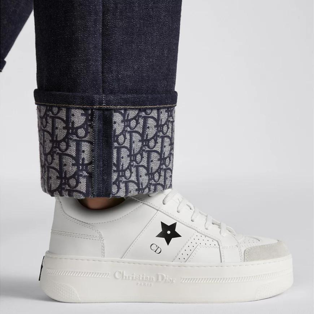 Star Platform Sneaker