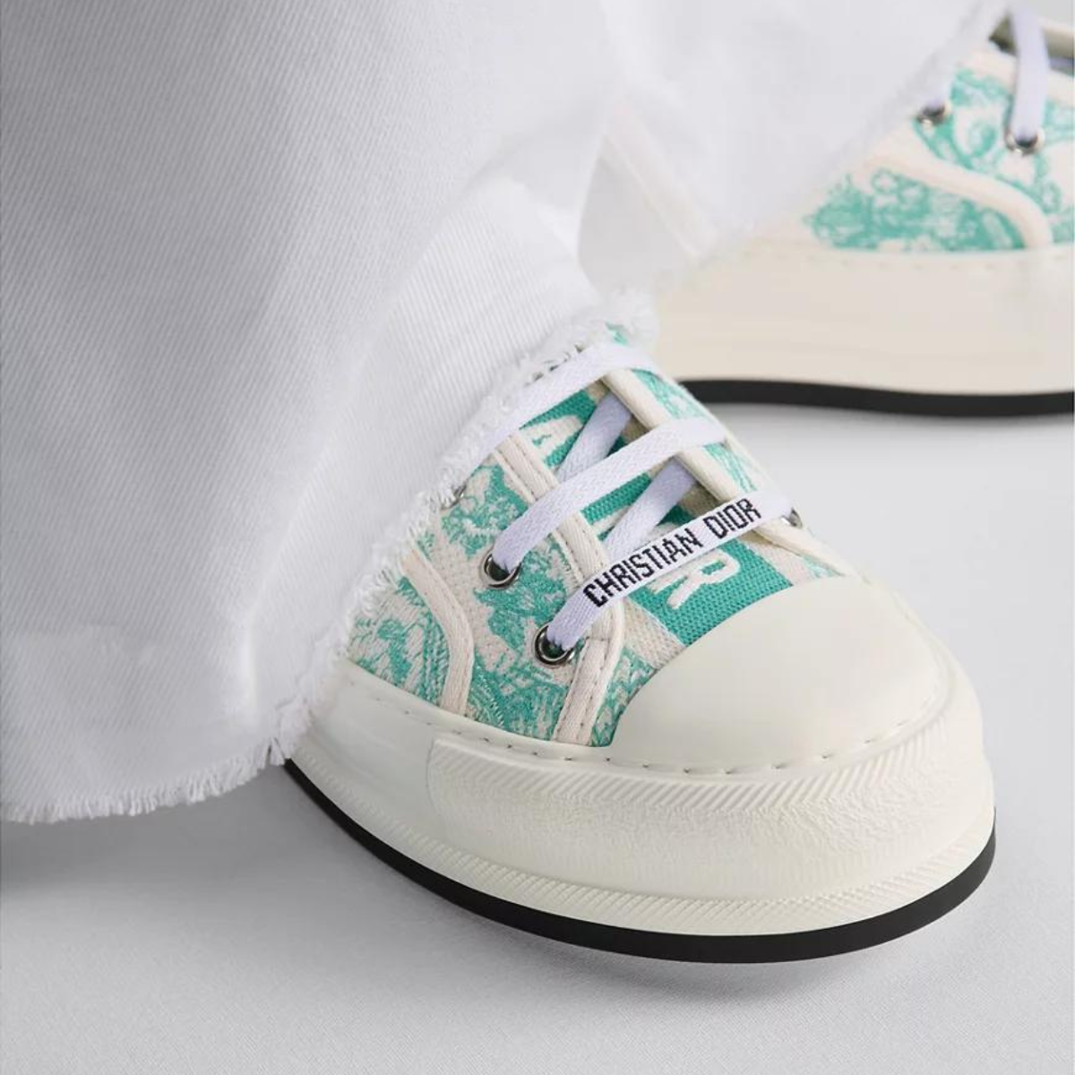 Walk'n' Platform Signature Motif Sneaker