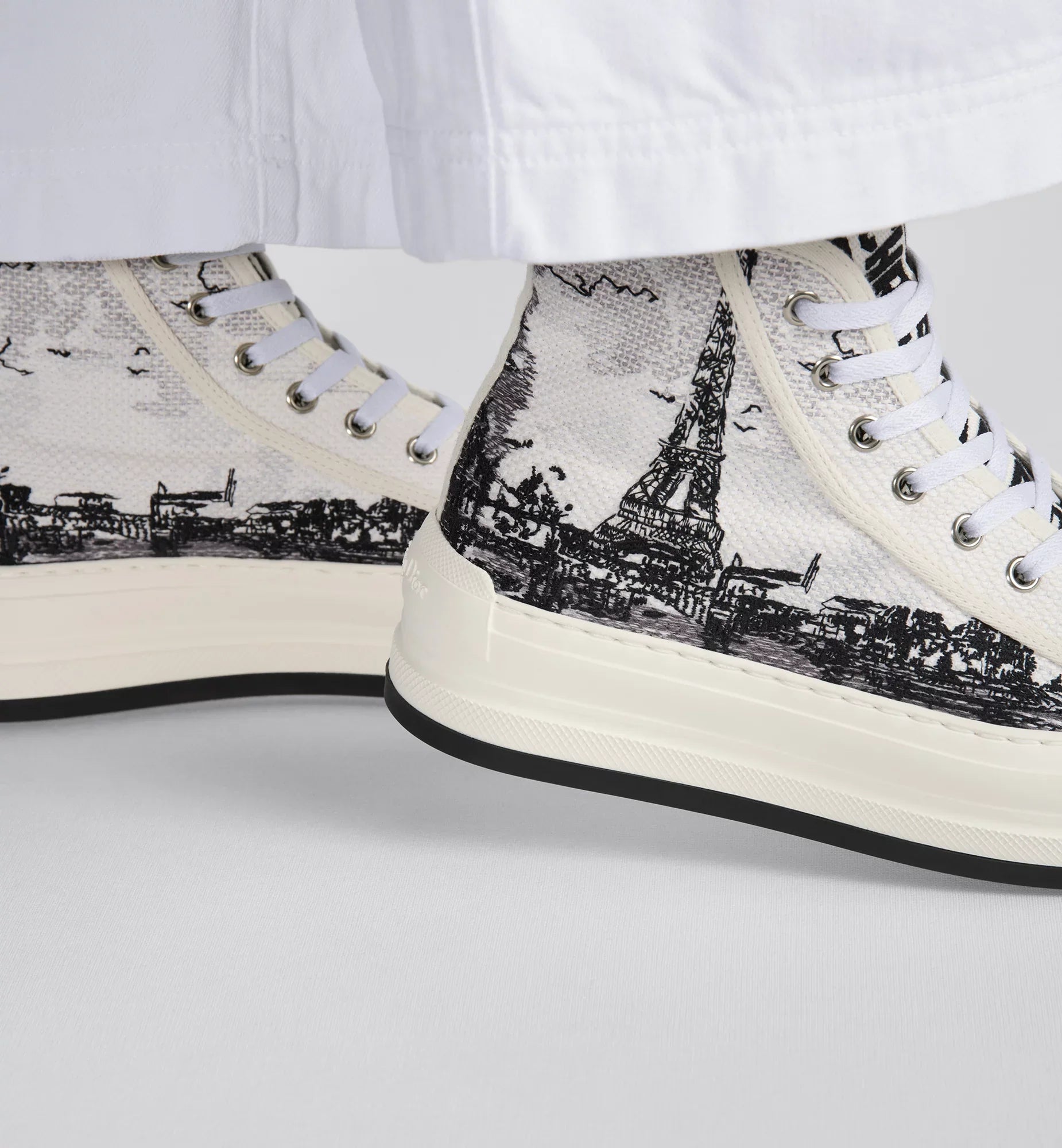 Walk'n' High-Top Platform Sneaker