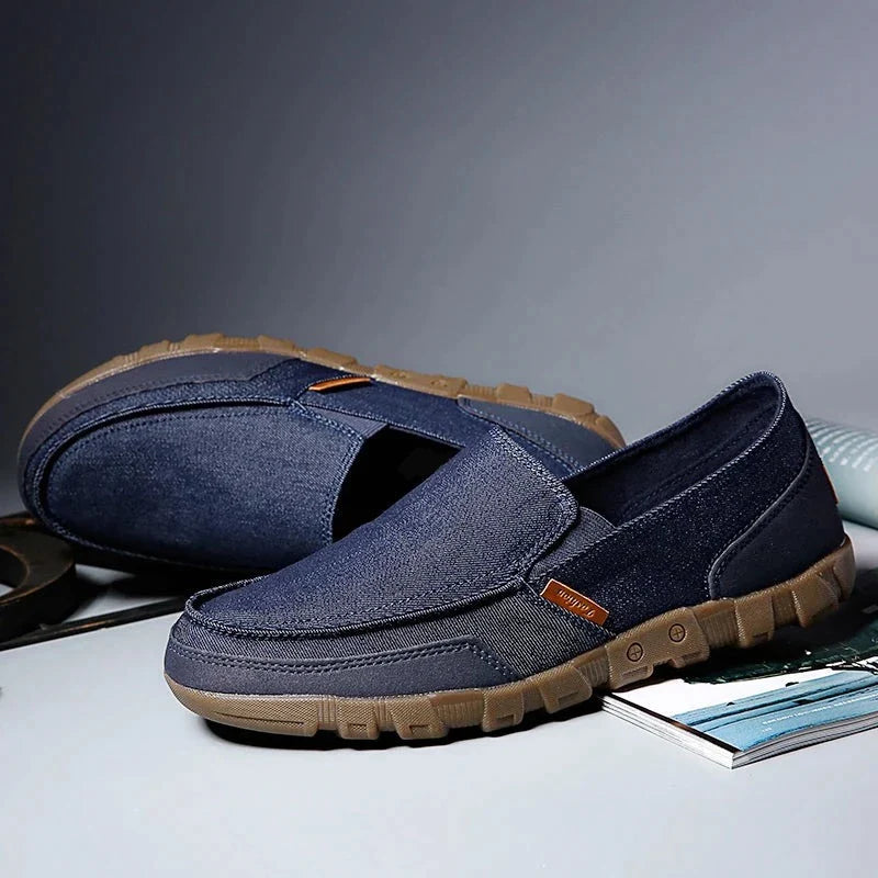 VERMILLON CANVAS SLIP-ON LOAFER