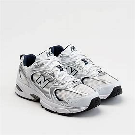 530 trainers in white and grey